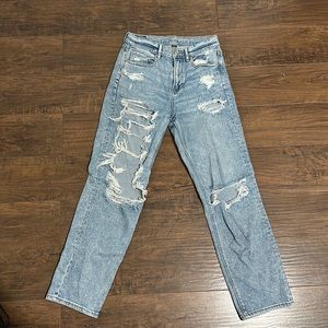 Women’s American Eagle High Rise Ripped Jeans